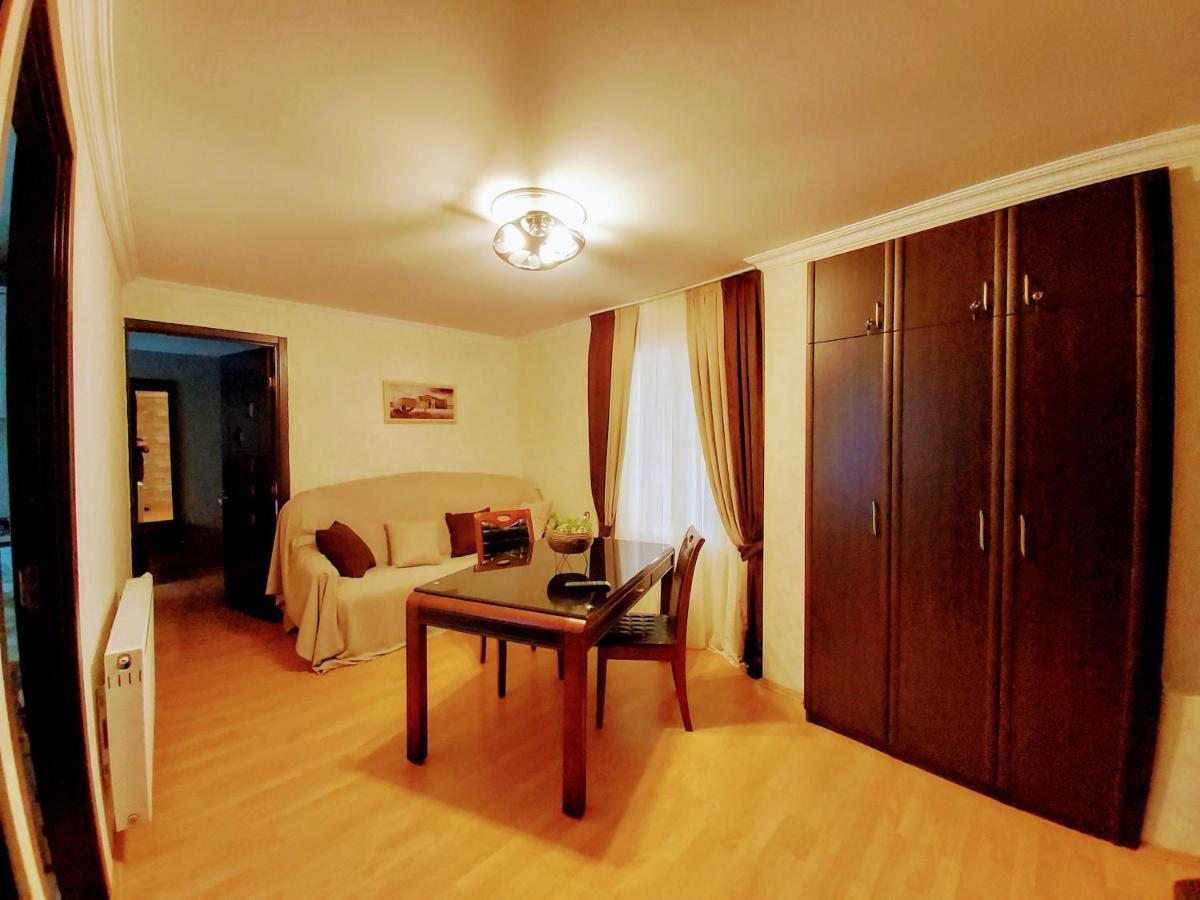 Baia'S Apartments Tbilisi Ngoại thất bức ảnh